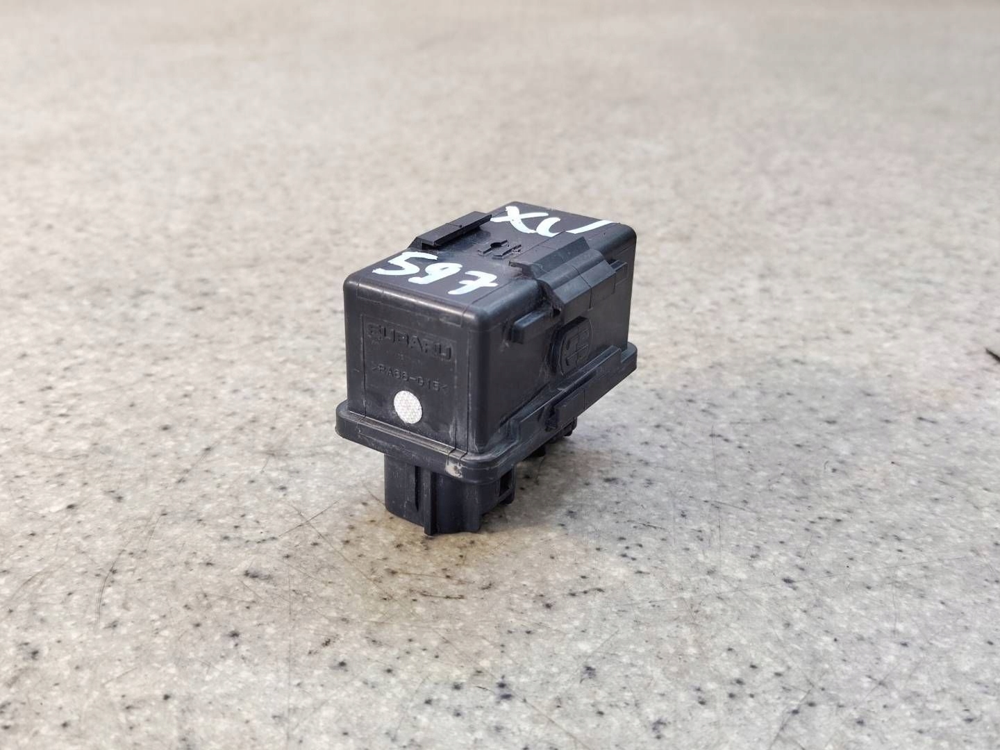 Module relais 86121FL000 Subaru XV II image 2