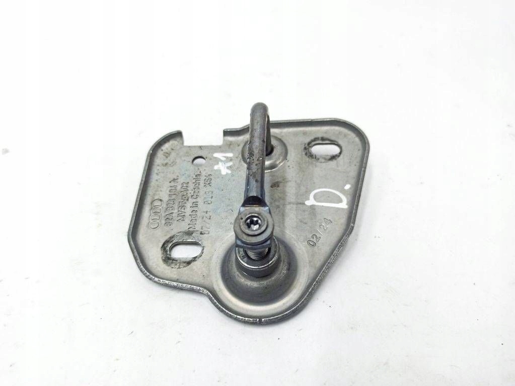 Verrou de sécurité capot AUDI 82A823186 1.0L essence 85kW 2024 image 10