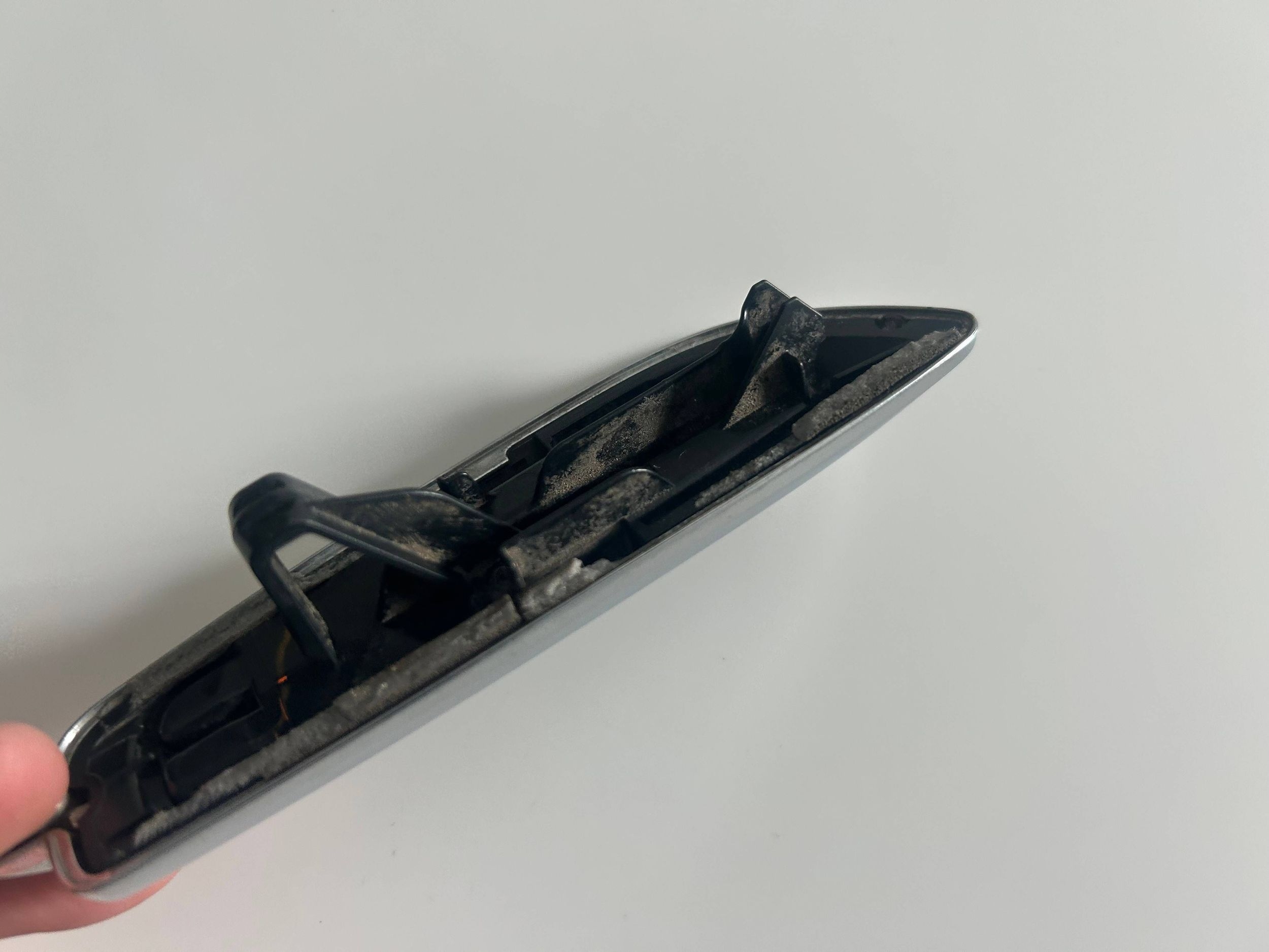 MITSUBISHI ASX I 2010-2016 STÖDFÅNGARLISTA HÖGER FRAM OE image 8