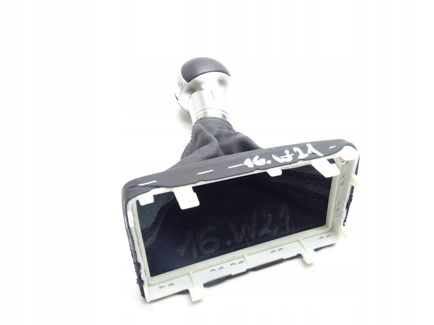Pompe à eau Audi A3 8V 8V2713139G occasion image 3