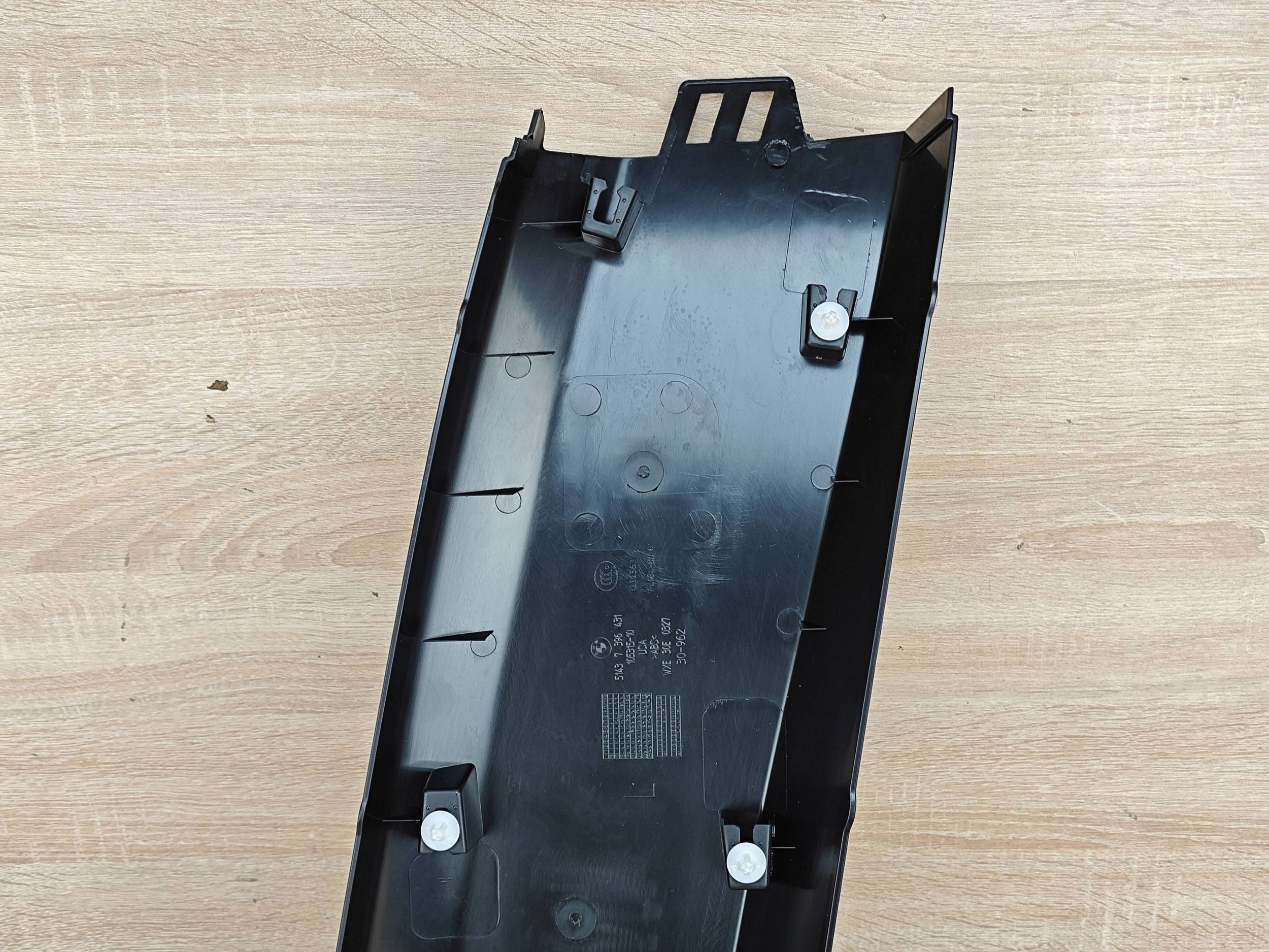 Moldura Coluna B Esquerda BMW X4 G02 LCI Usada image 6