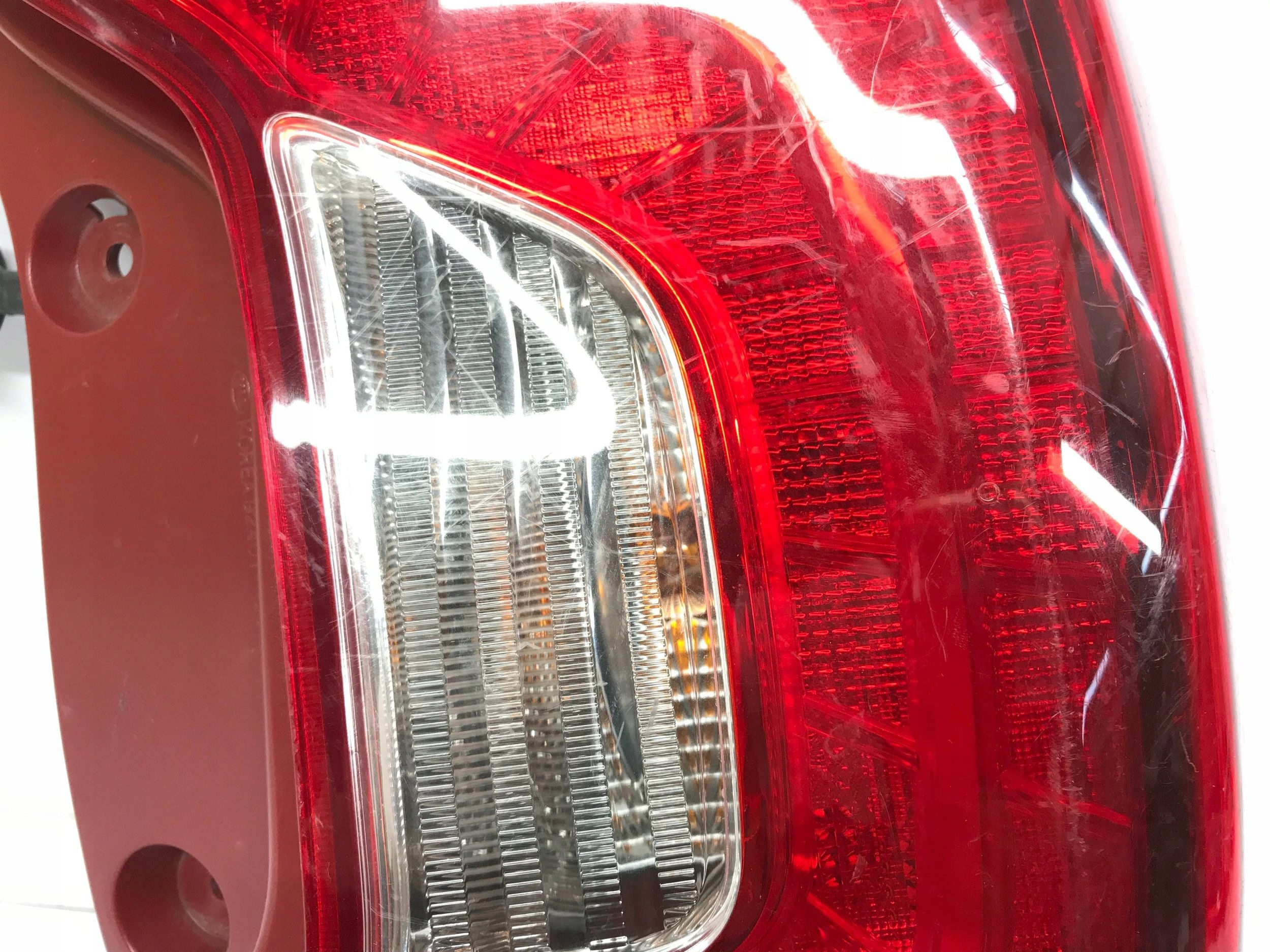 Lanterna Traseira Esquerda Kia Picanto III 2017- 92401G6 image 4