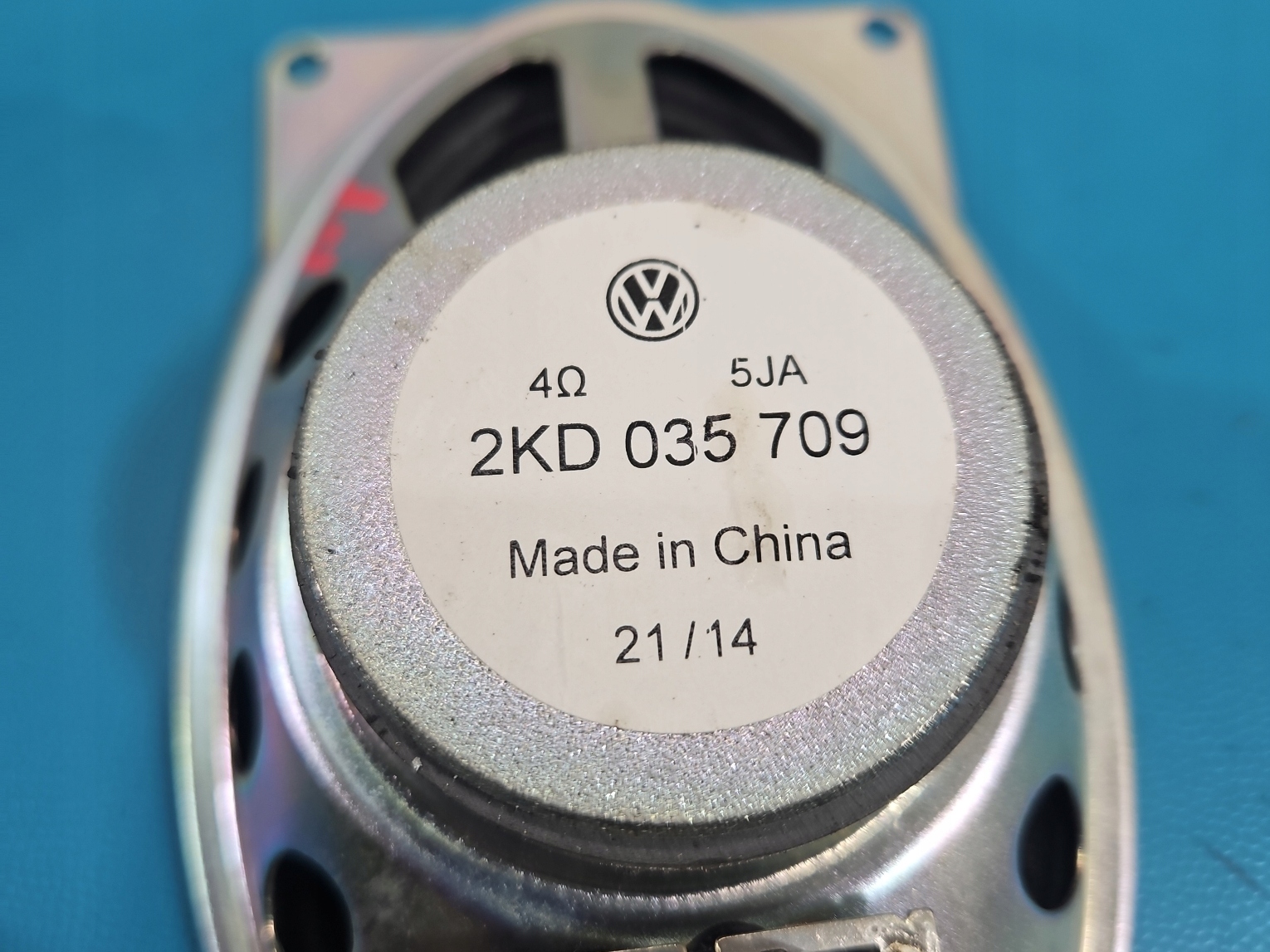 Luidspreker VW Caddy III 2K 2KD035709 image 3