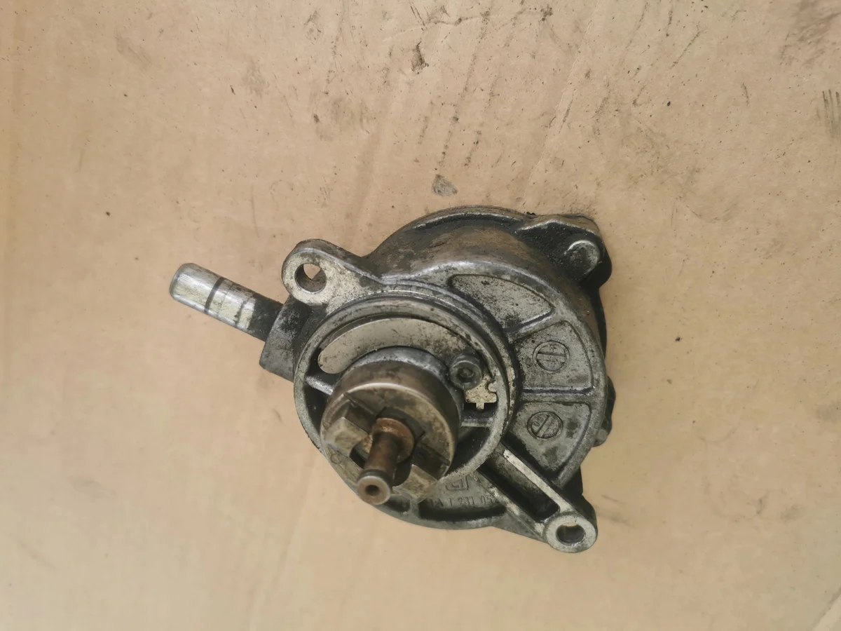 Bomba Vacío Mercedes Sprinter 2.2 CDI A6462300365 image 6