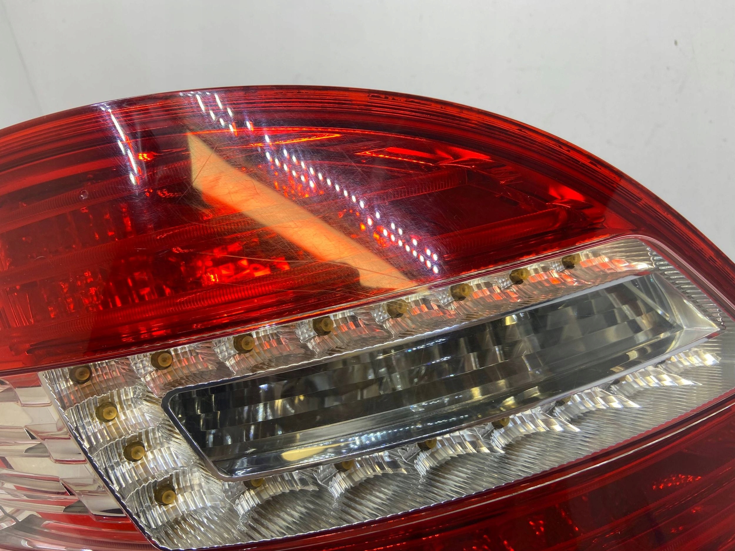 MERCEDES R W251 R251 Lanterna Traseira Esquerda A2518201964 image 3