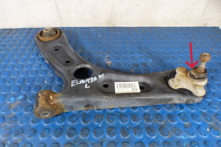 Hyundai Elantra VI etuvasen alavarsi 54500-F2000