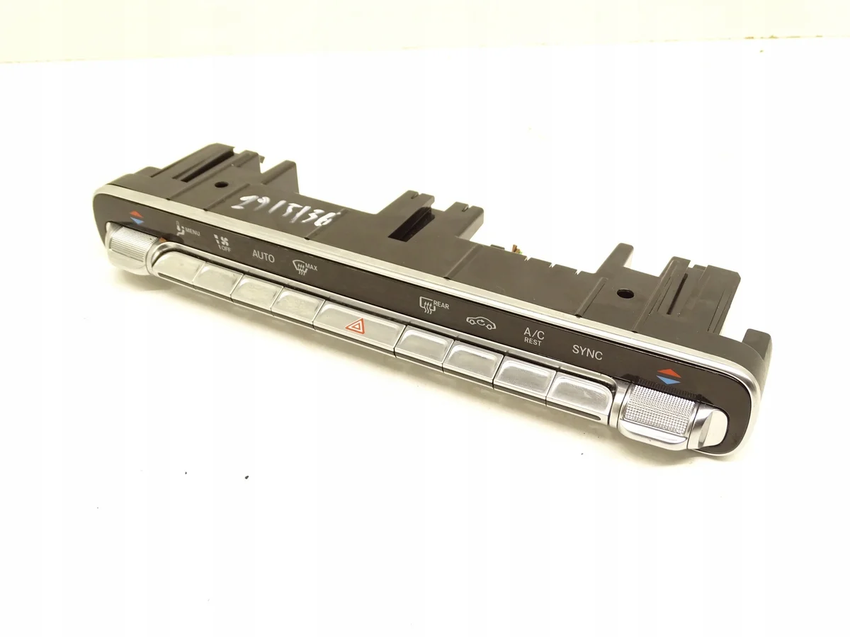 Panneau commande climatisation Mercedes A2479056703