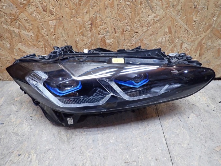 Oikea laser-valo BMW M3 M4 G22 G23 G26 G82 G80 9505116-03