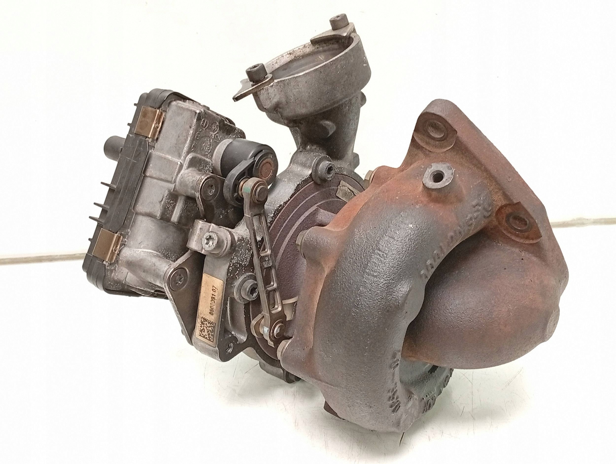 Turbo BMW X5 F15 8508091 3.0L Diesel 230kW 2014 image 2