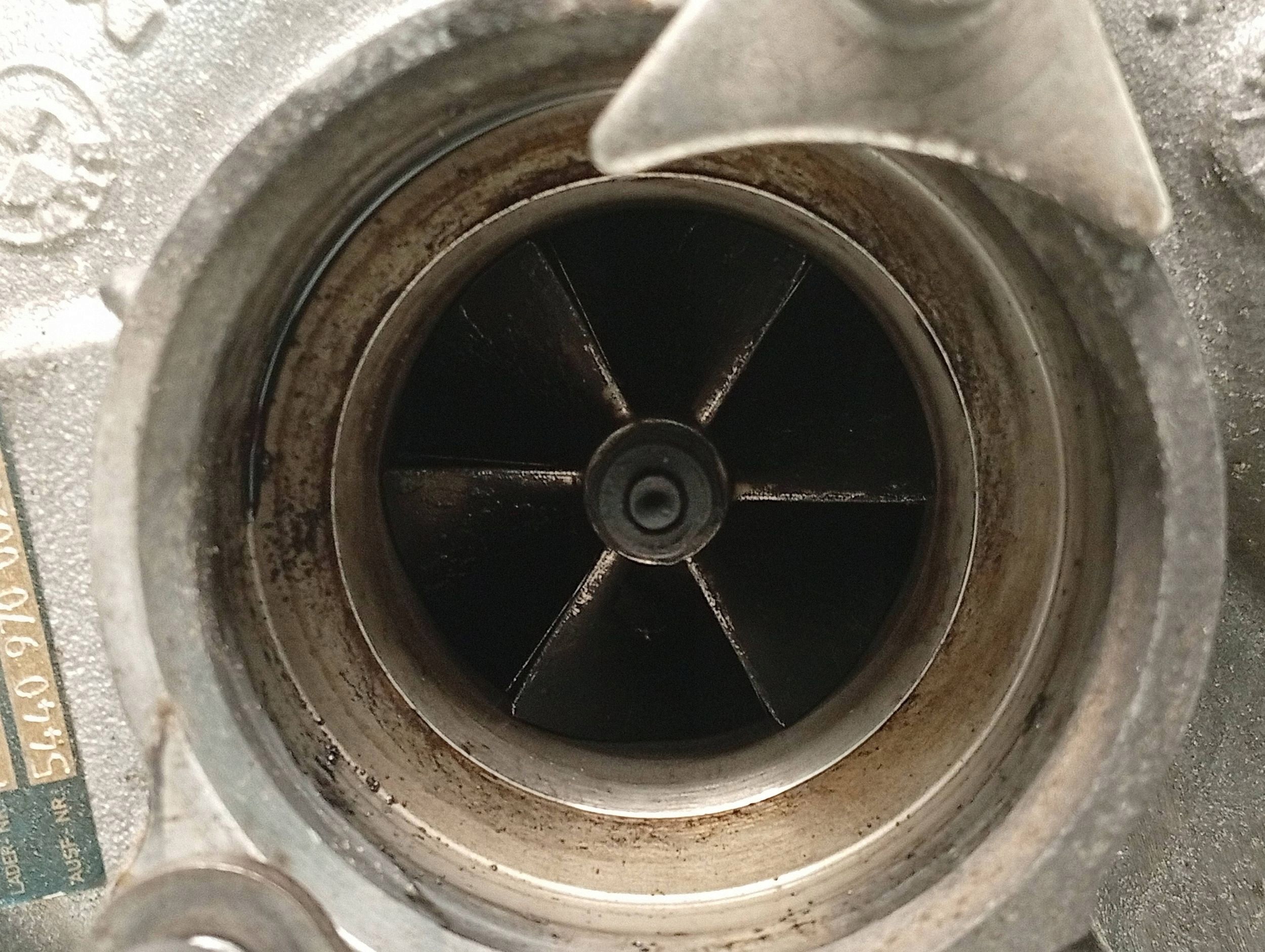 Turbo BMW X5 F15 8508091 3.0L Diesel 230kW 2014 image 5
