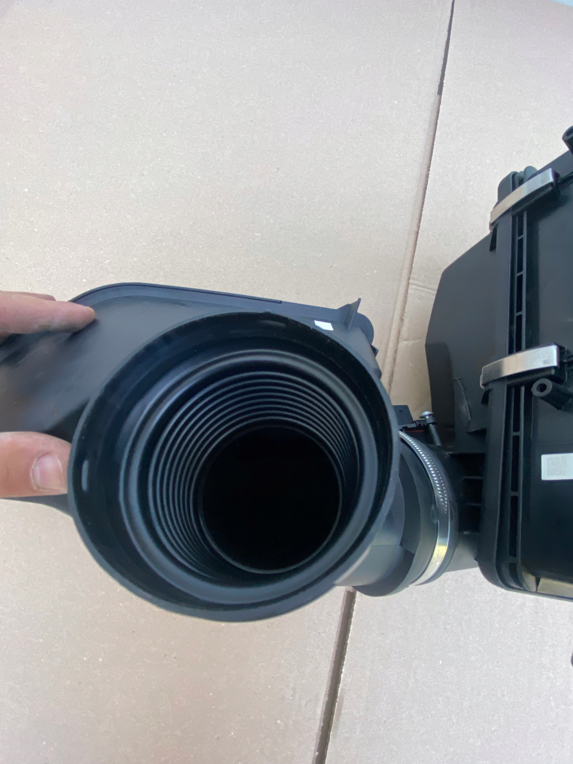 BMW G20 G21 G22 G23 G26 Boîtier filtre à air résonateur débitmètre image 3