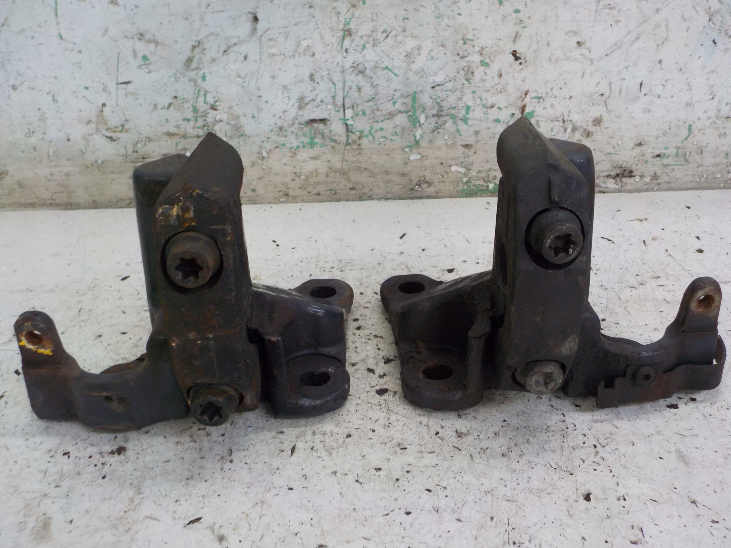 SCANIA P support bascule cabine 1728140 image 2