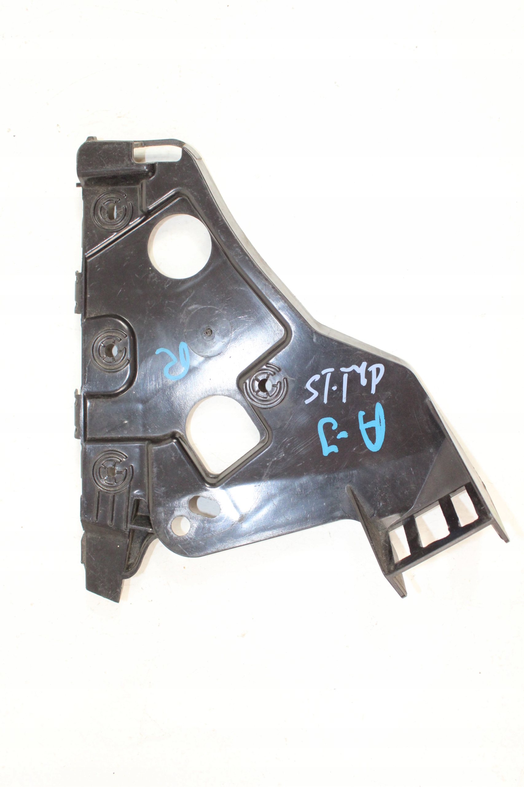 Opel Astra IV J Bumper Bracket Right Front