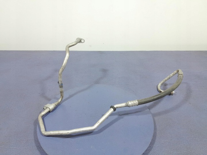 Nissan Qashqai II J11 13- 1.6 DIG-T 163 hv ilmastointiputki 924474EB0A