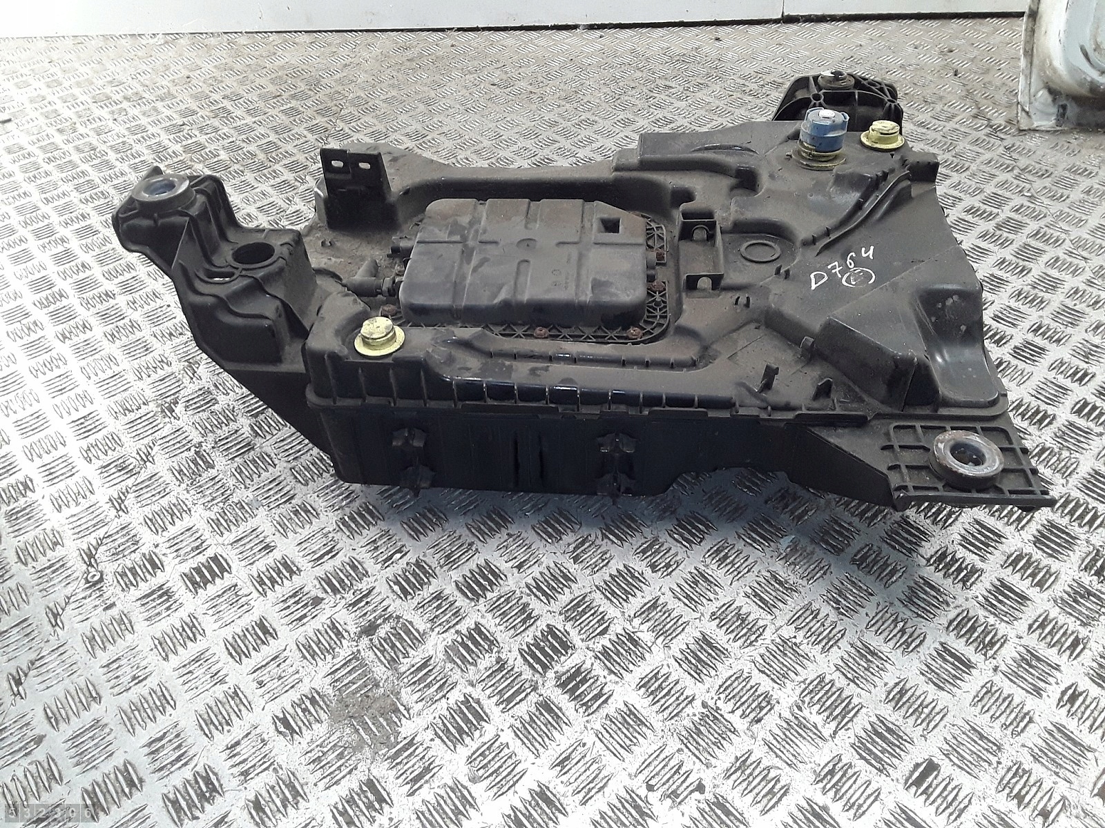 Citroen C4 Grand Picasso Kraftstofftank 2.0 Diesel OEM 1682616280 image 7