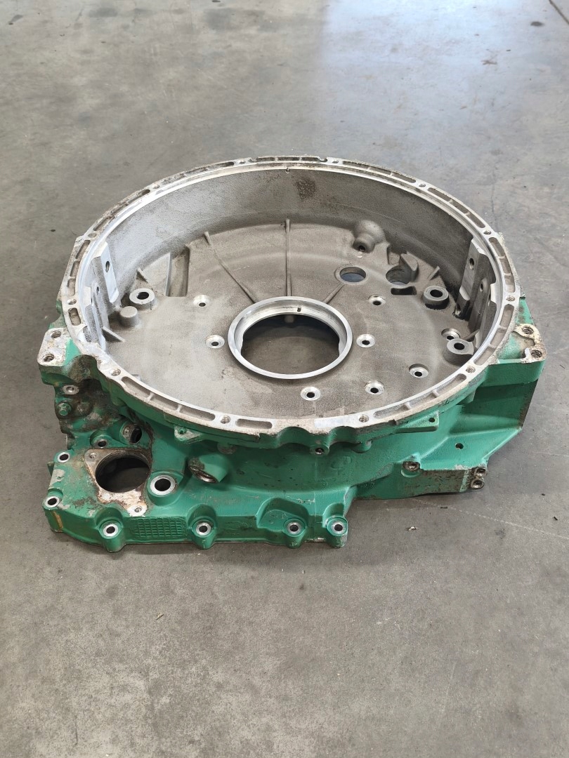 Volvo D7 FM 8900 B7R Vauhtipyörän Kotelo 04907430