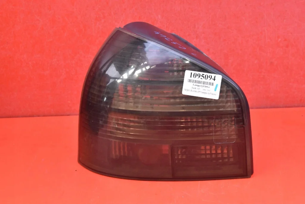 Achterlicht links Audi A3 8L 3D 96-00