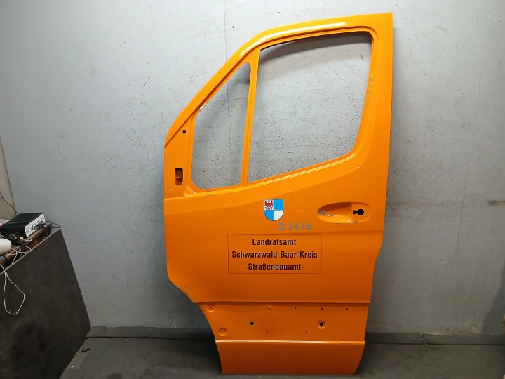ETUOVI VASEN MERCEDES SPRINTER W907 A907 W907 A910