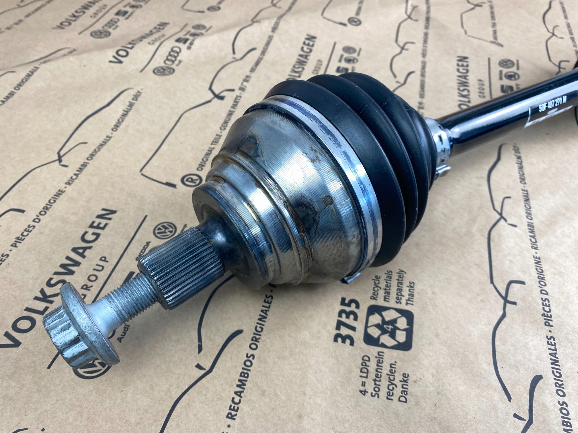 VW Tiguan III Drive Shaft Left 5QF407271M