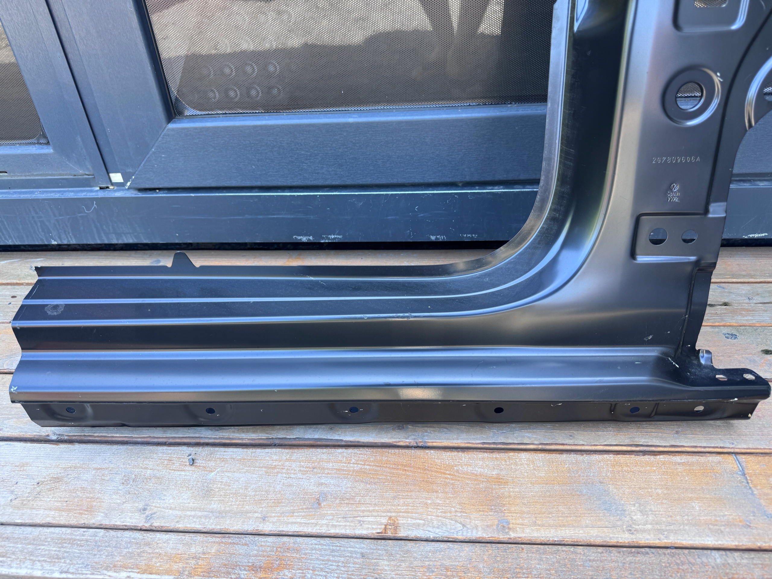 2G7809606A VW TAIGO SILL COVER RIGHT FRONT PILLAR