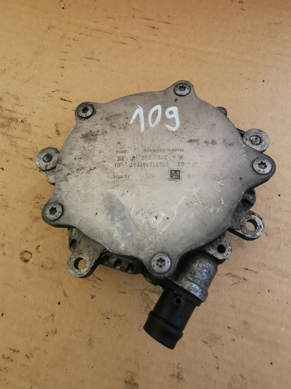 Vacuum Pump Mercedes W246 1.6 CGI A2702300165