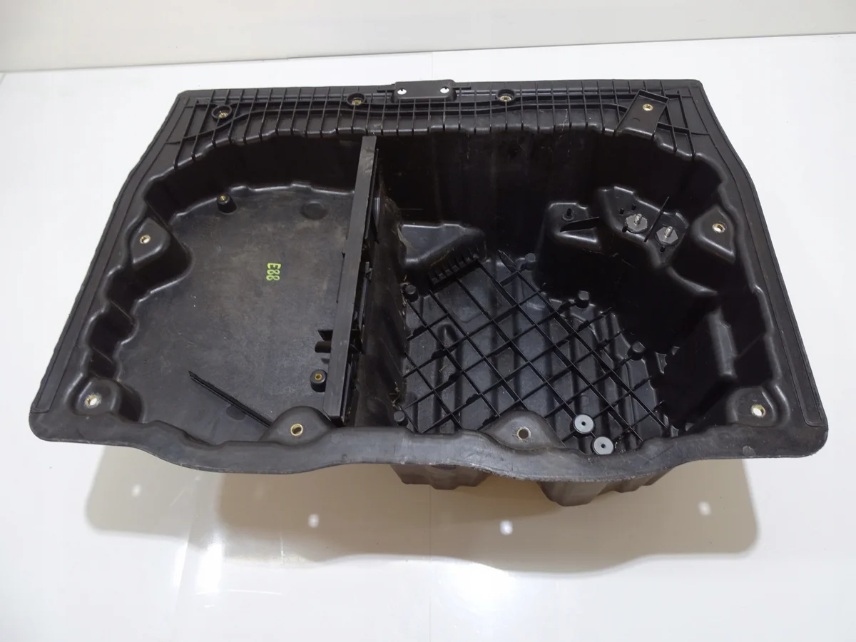 BMW E82 E88 Tapa Maletero 7166854