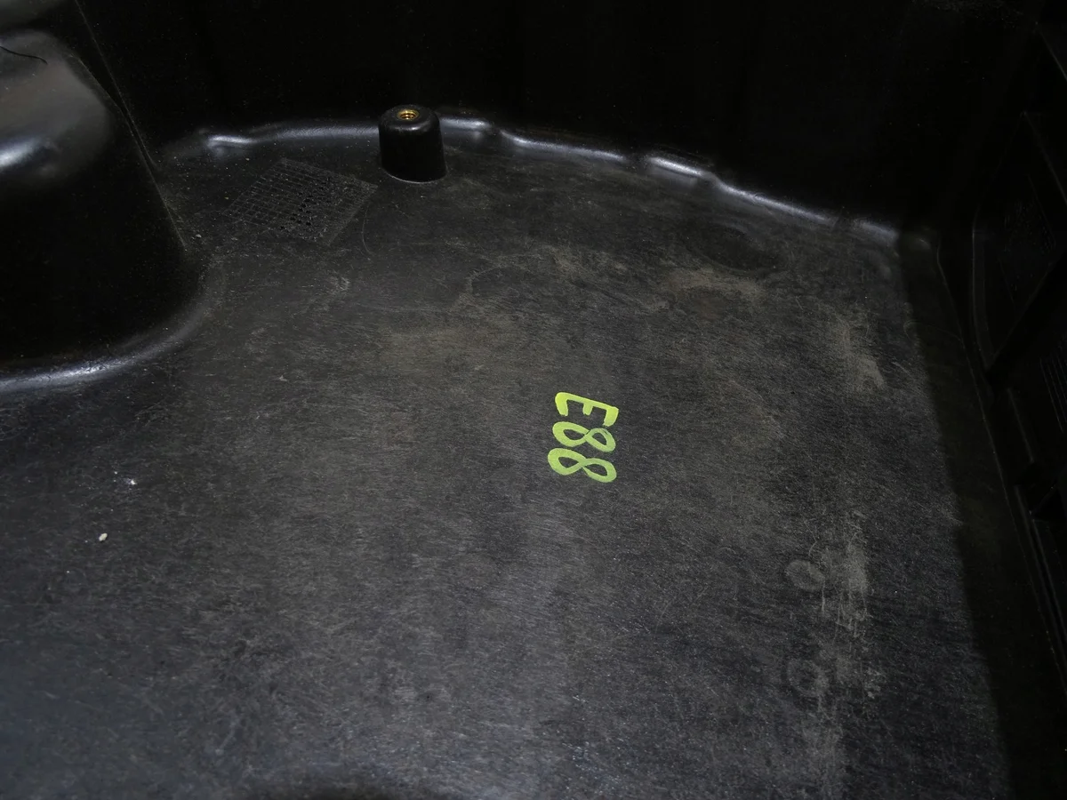 BMW E82 E88 Bagageutrymme Förvaring 7166854 image 3