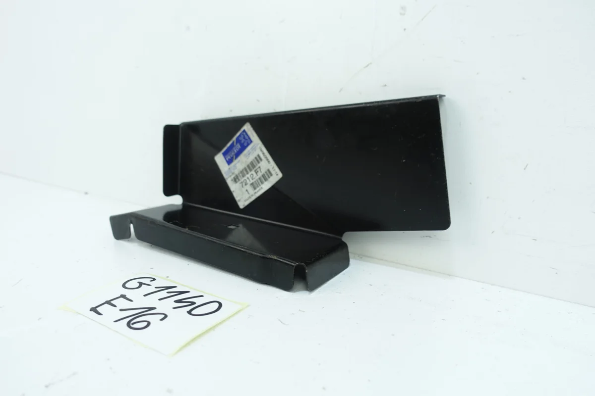 PEUGEOT CITROEN ELEMENT FIXATION 7212F7 image 3