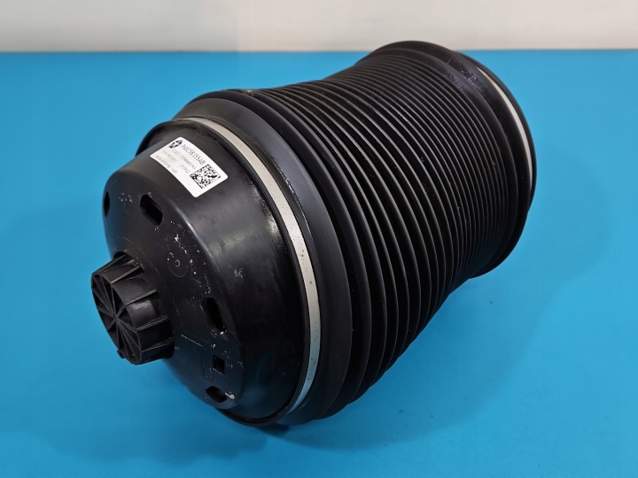 Ilmajousipussi Jeep Grand Cherokee IV WK2 68258355AB