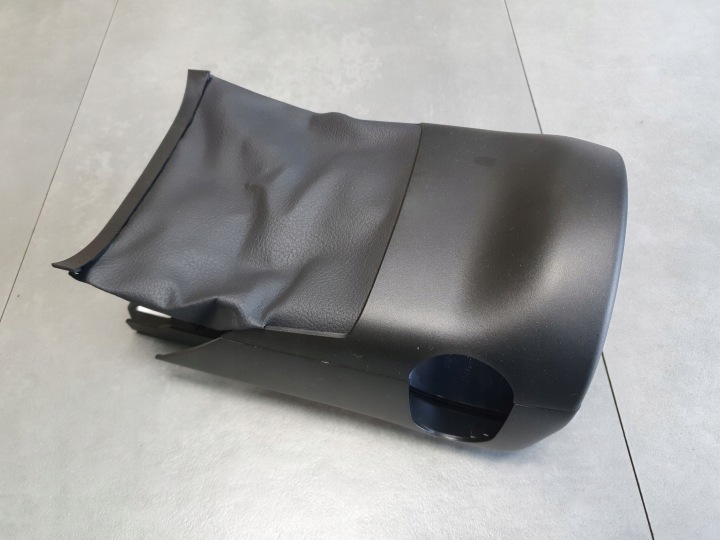 Audi Q8 Ohjauspylvään suojus 4M8953516D