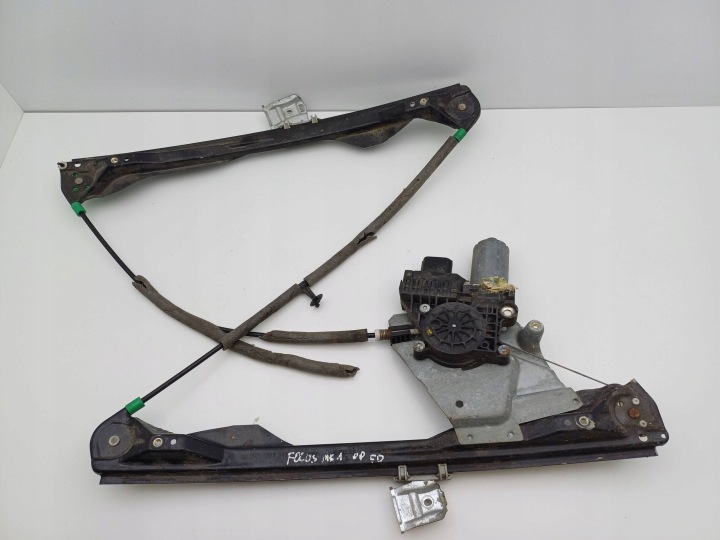 Raamheffer rechts voor Ford Focus I 8 pins DRC116007