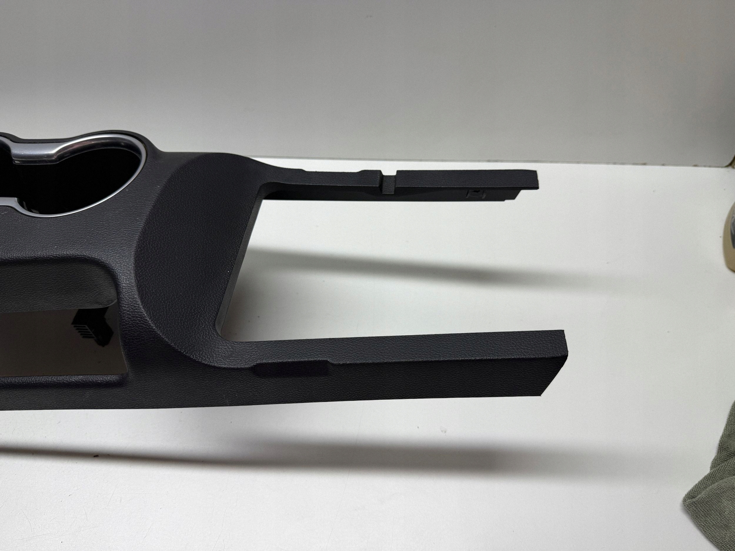 Ford Mustang VI 2023 middenconsole T20012S840F image 8