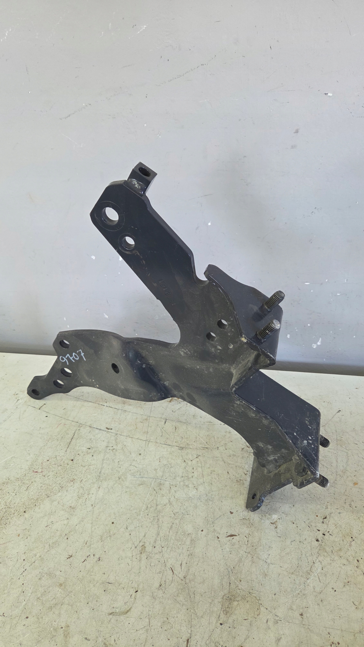 support fixation pare-chocs avant scania r 1802161 image 5
