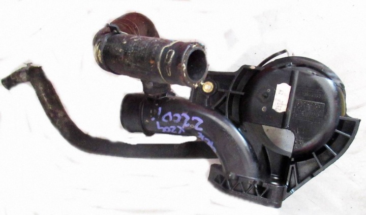Mercedes GLK X204 Lift 2.2 CDI Water Pump Valve Pipe A651200
