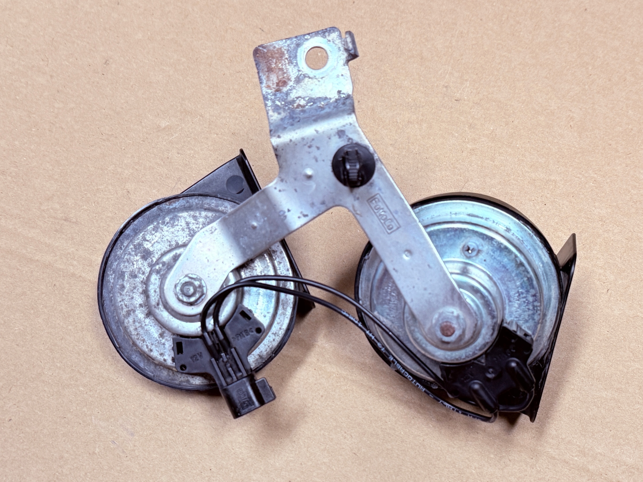 Claxon Ford Fiesta MK7 AV1T-13A803-AC image 7