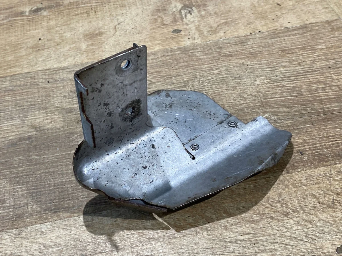 Soporte Base Jaguar F-Type X152 DX23-11A059-BB image 3