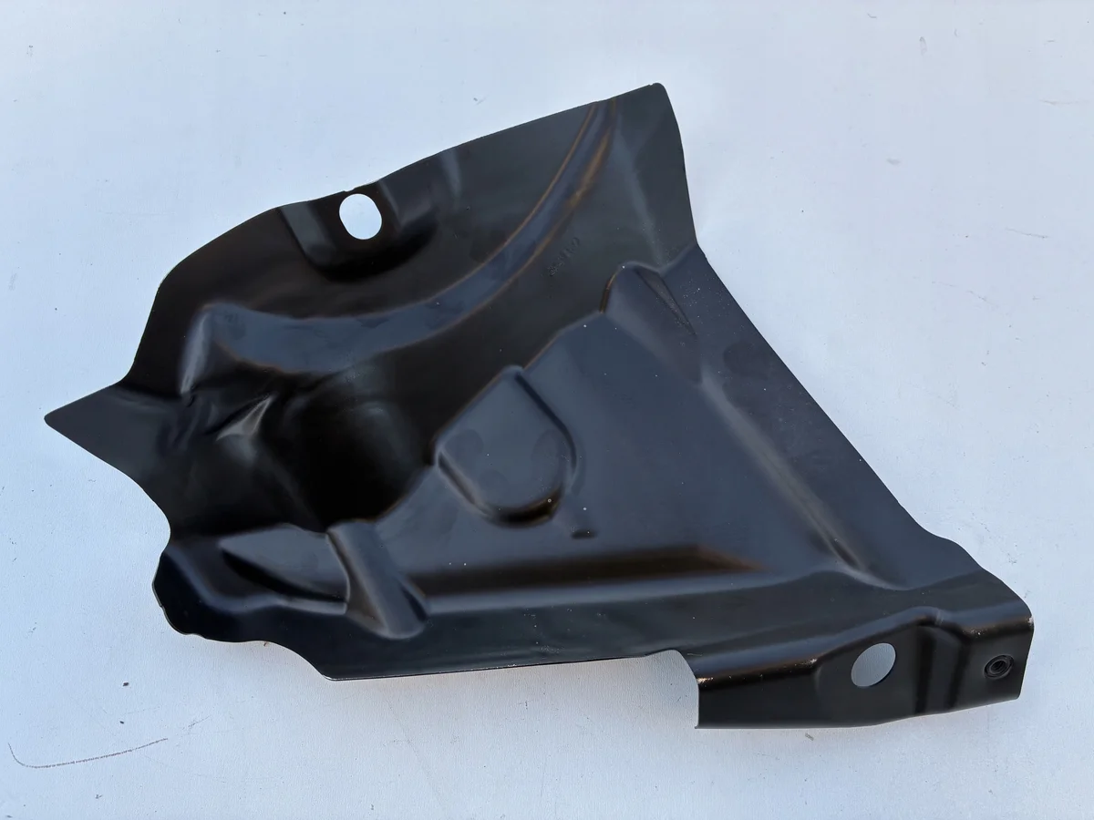 Tesla Model Y Rear Floor Panel Left Used image 3