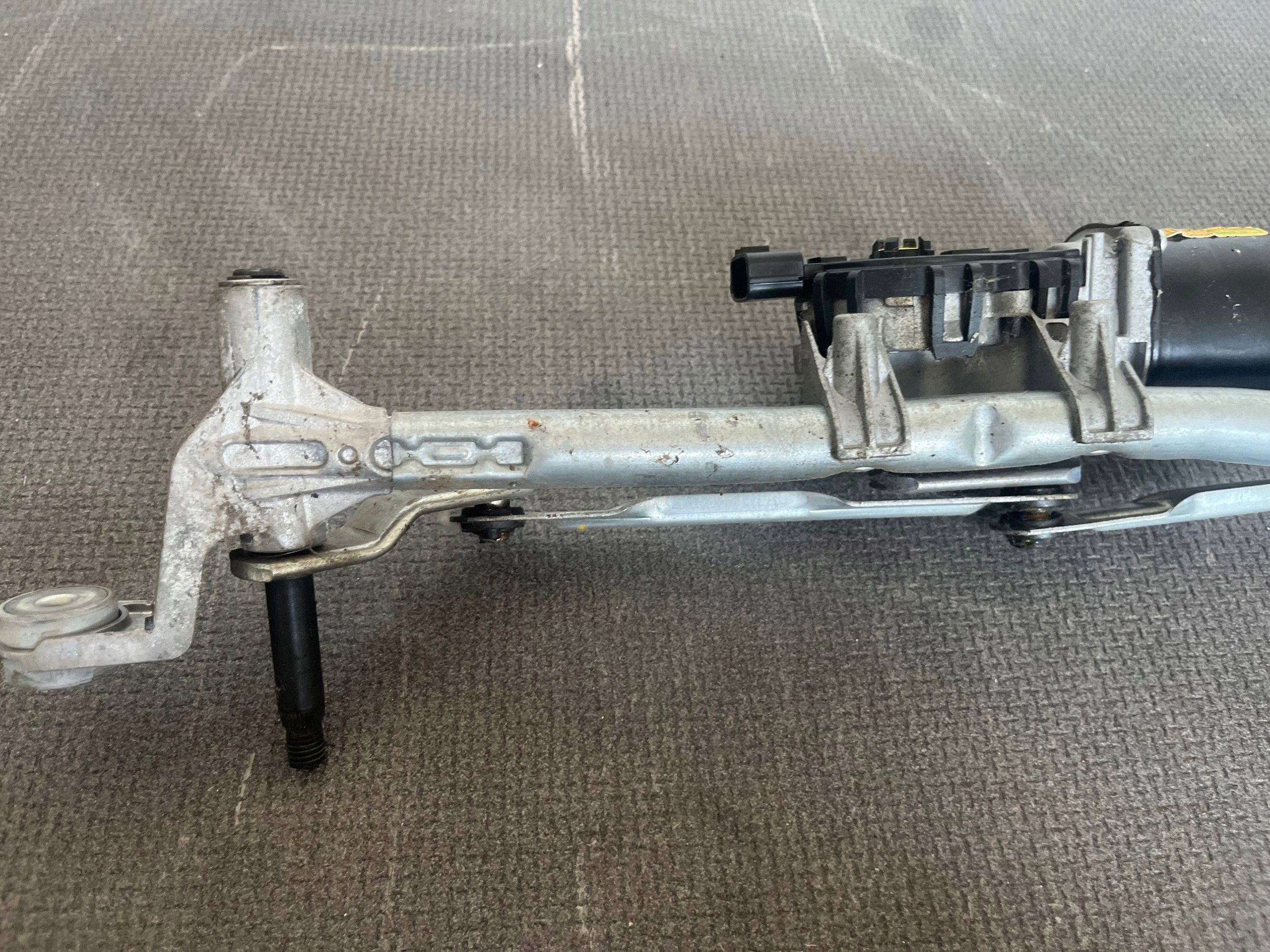 OE Scheibenwischermechanismus Renault Megane IV 288005974R