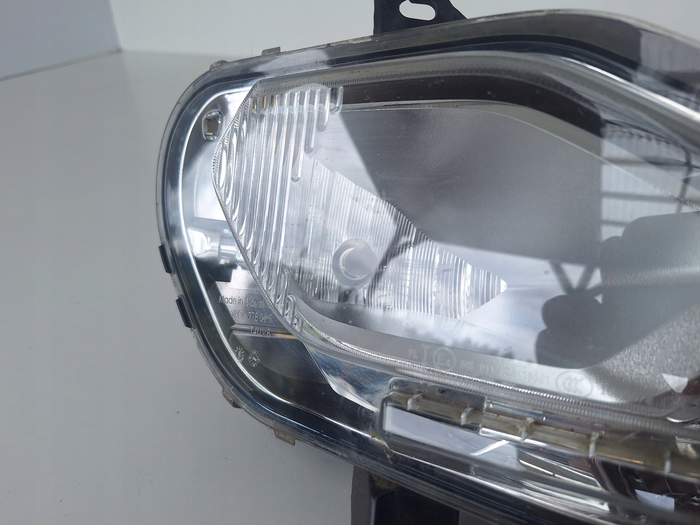 FORD KUGA II MK2 HALOGEN FRONT LAW CV44-13B220-BG