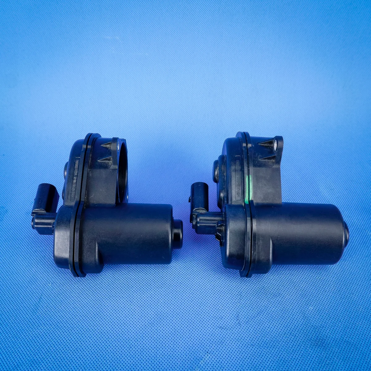 Handbromsmotor BMW X3 G01 X4 G02 image 4