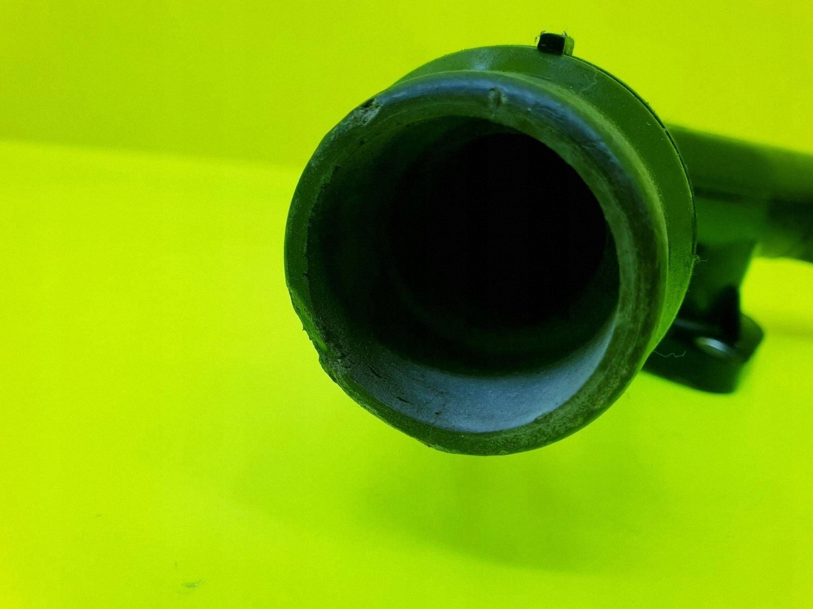 Water Pipe Hose Audi Q5 8R A5 A4 B8 A6 C7 3.2 FSI CAL 06E121045AB
