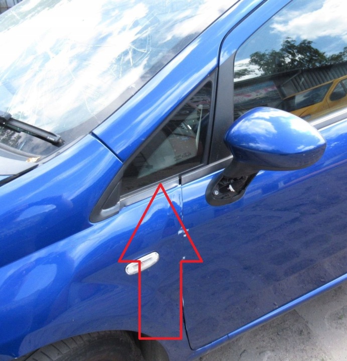 Karoseriescheibe Dreieck Fiat Grande Punto 06 L vorn