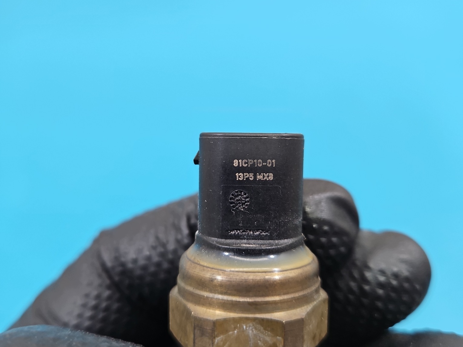 Bränsletemperatursensor A6450700081 image 7