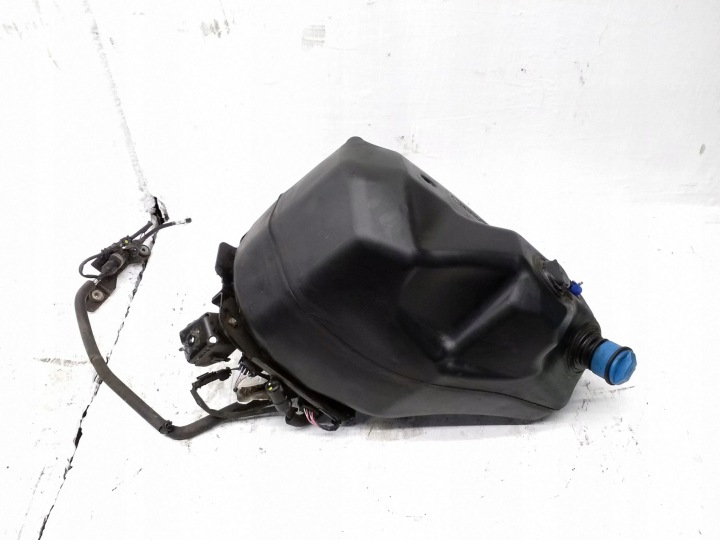 AdBlue-tank met pomp Jaguar F-Pace HK83-5J228-A