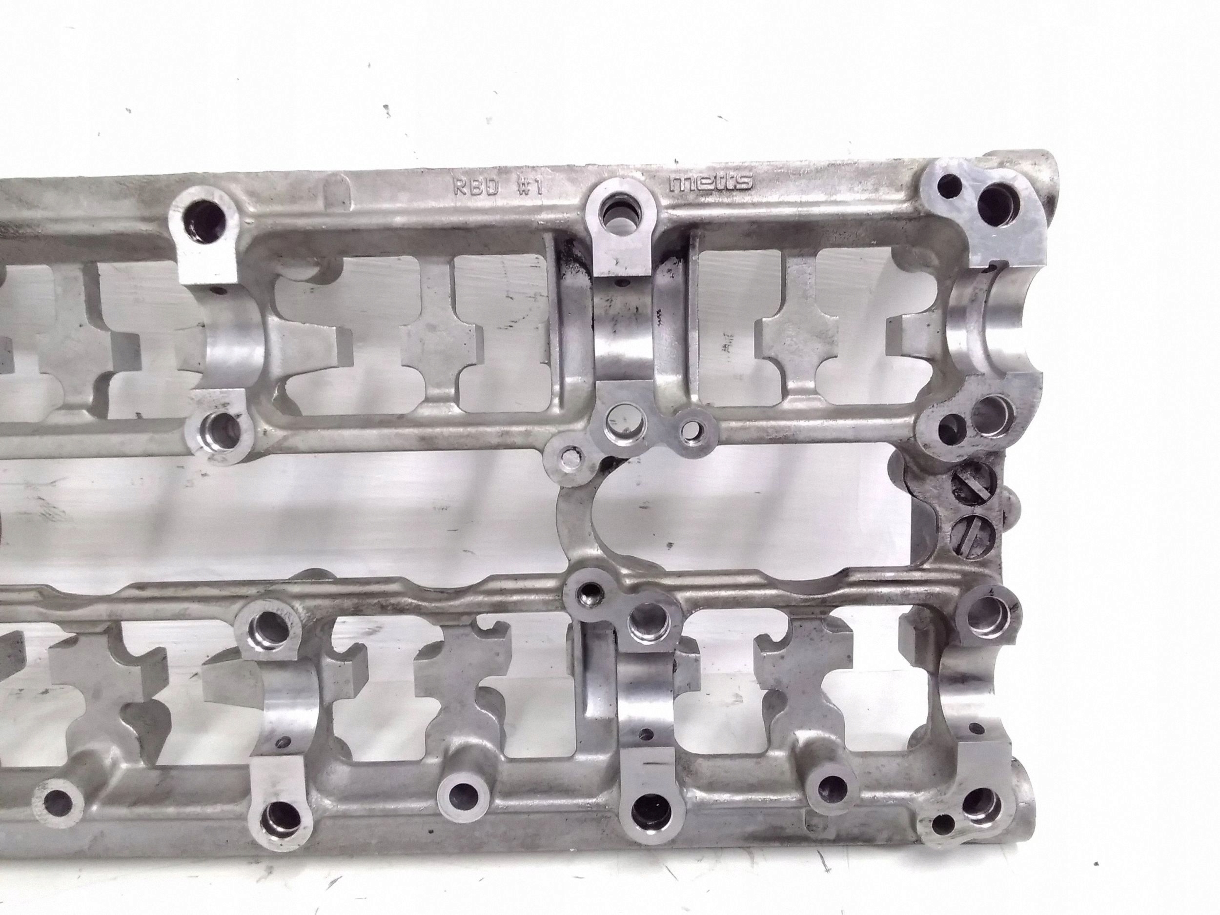 Honda Accord 2005 Support d'arbre à cames image 3