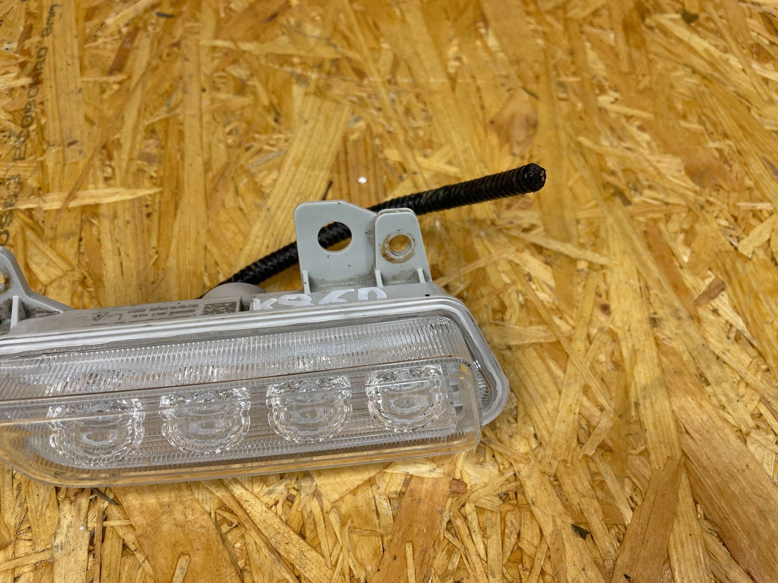 Farol LED Esquerdo Honda Jazz IV Usado image 3