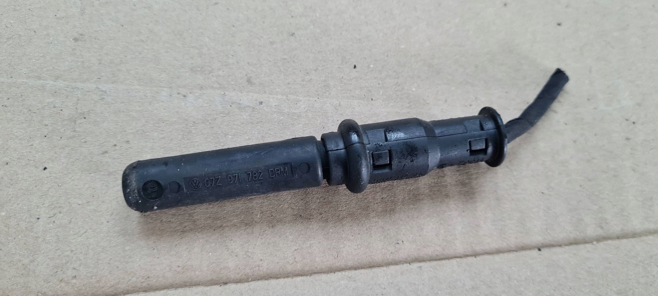 Fiche de bougie de préchauffage TDI 07Z971782DRM image 9