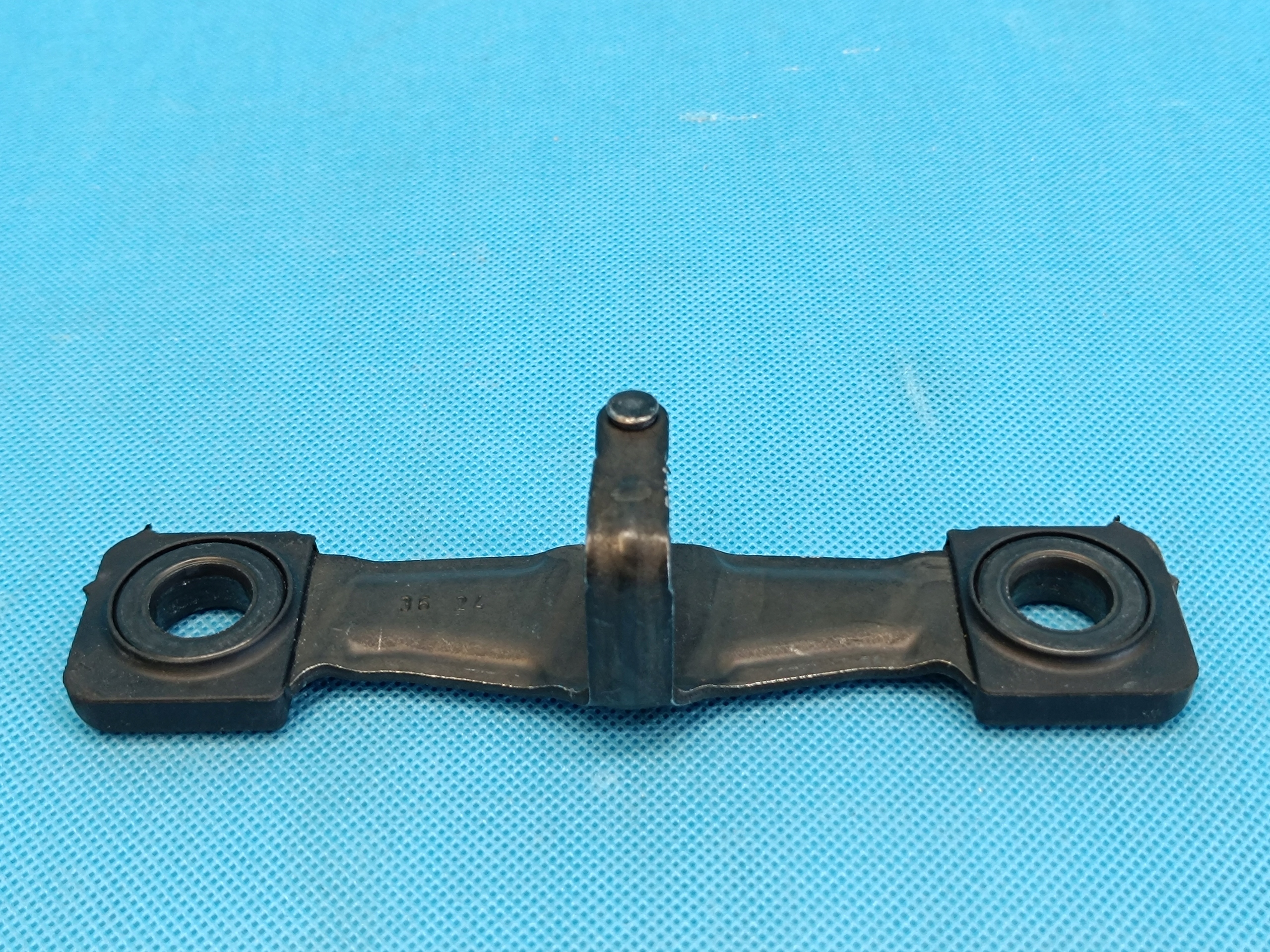 Audi A6 C8 Avant Trunk Latch 8V0827507K image 4