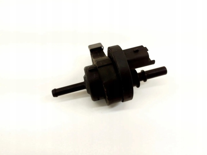 Nissan V29036755 alipaineventtiili