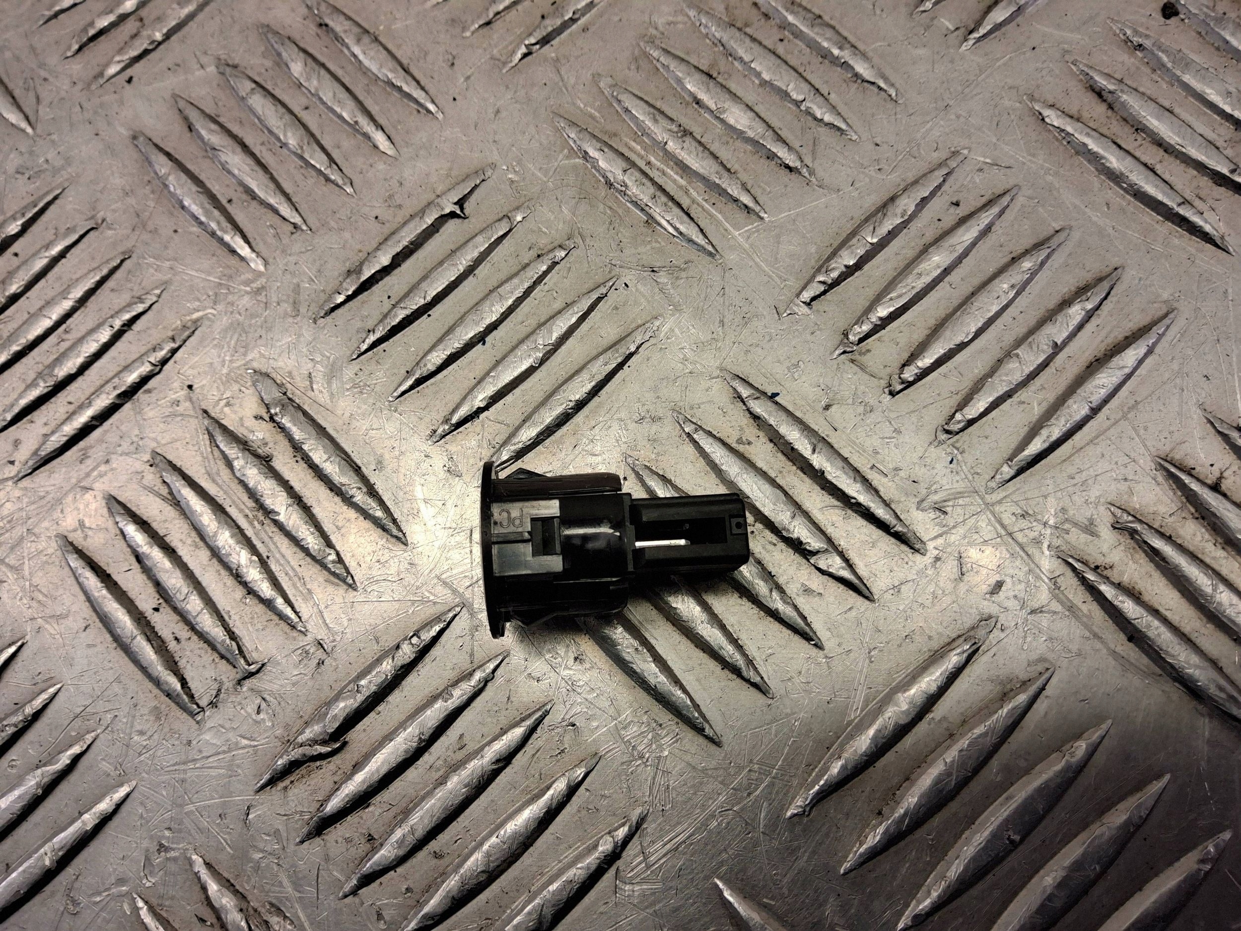 Sensor de Sol Nissan e-NV200 A0018E Usado image 5